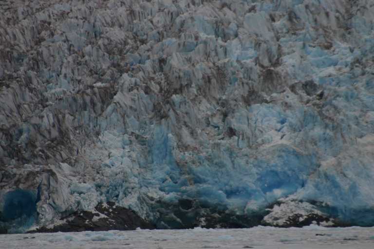 031223_S_Gl_013.JPG (40992 Byte)