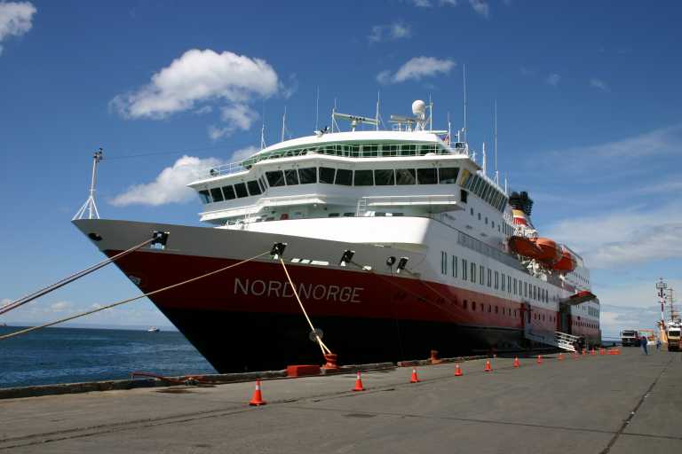 031224_P_Ar_055.JPG (31170 Byte)