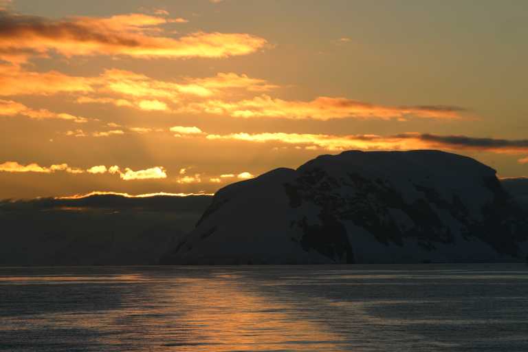 031229_phci_353.jpg (25047 Byte)