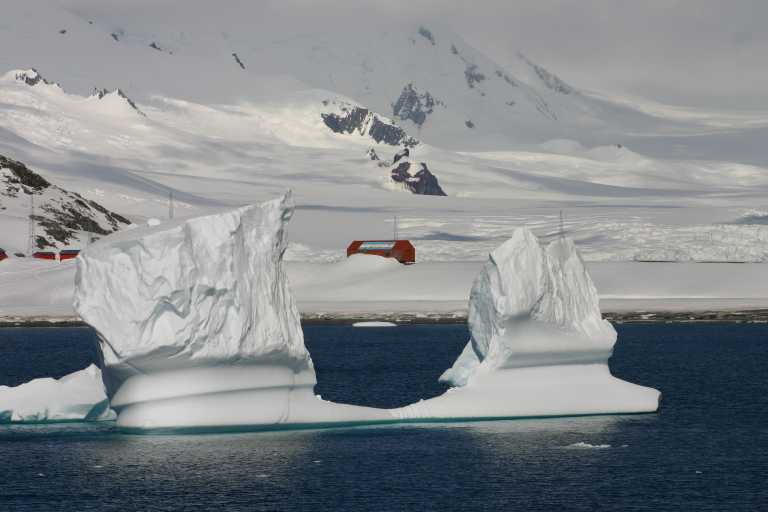 031230_hmkg_004.jpg (31869 Byte)