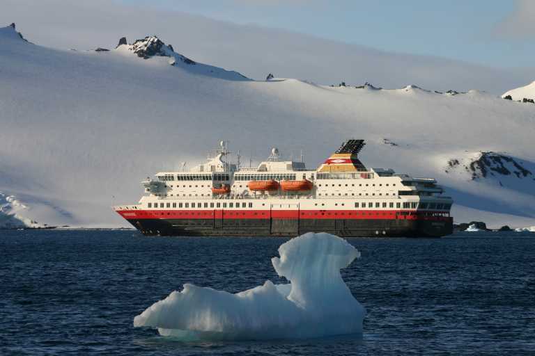 031230_hmkg_159.jpg (33761 Byte)