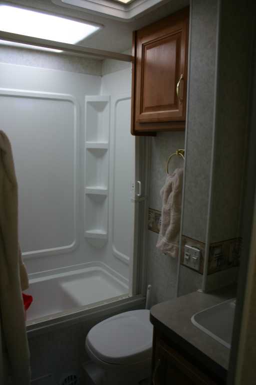 040915_ARMO_002.JPG (26037 Byte)