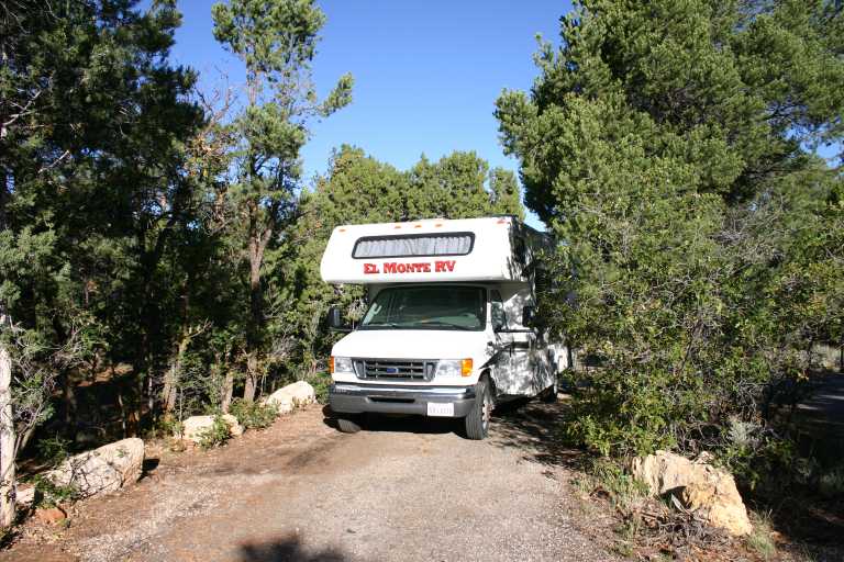 040921_GCNP_001.JPG (92664 Byte)