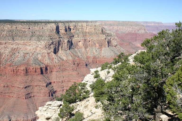 040921_GCNP_014.JPG (78039 Byte)