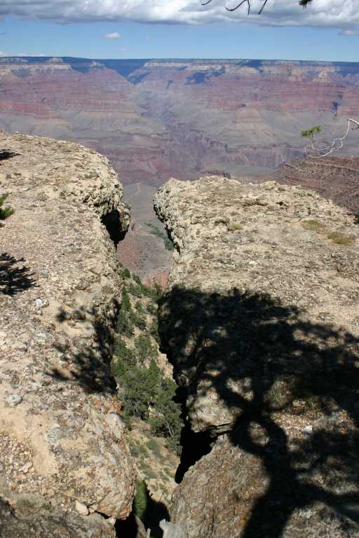 040921_GCNP_037.JPG (68732 Byte)