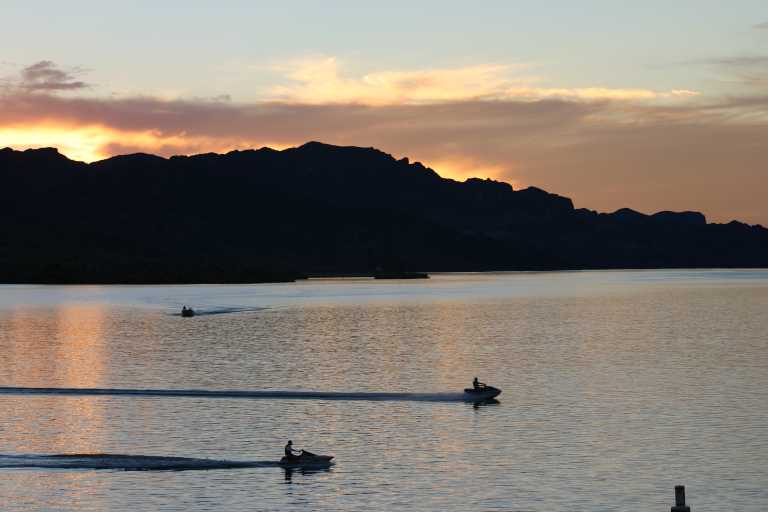 040923_LAHA_027.JPG (35700 Byte)