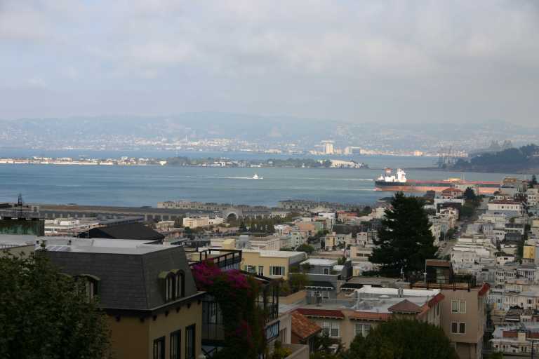 041004_HMSF_006.JPG (41368 Byte)